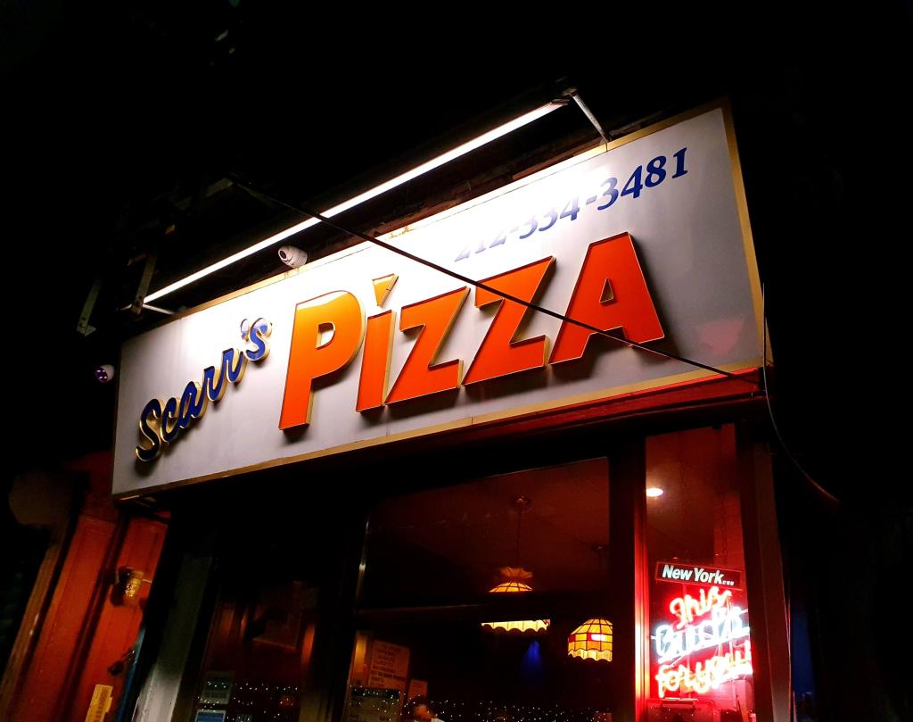 Scarr's Pizza