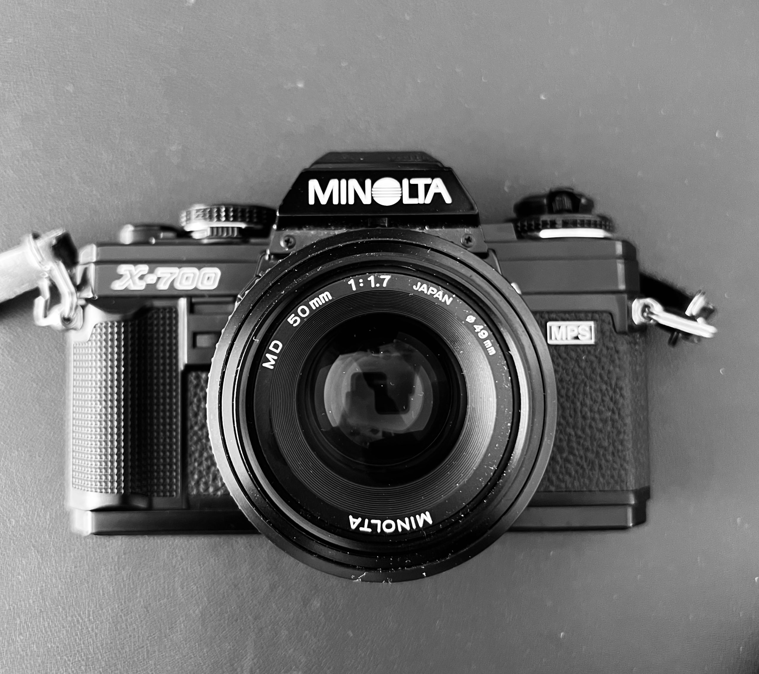 Picture of a Minolta X-700 film camera